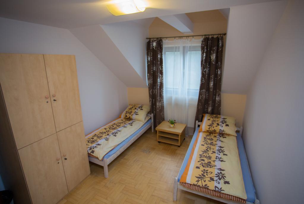 Hostel Florencja Wieliczka Room photo
