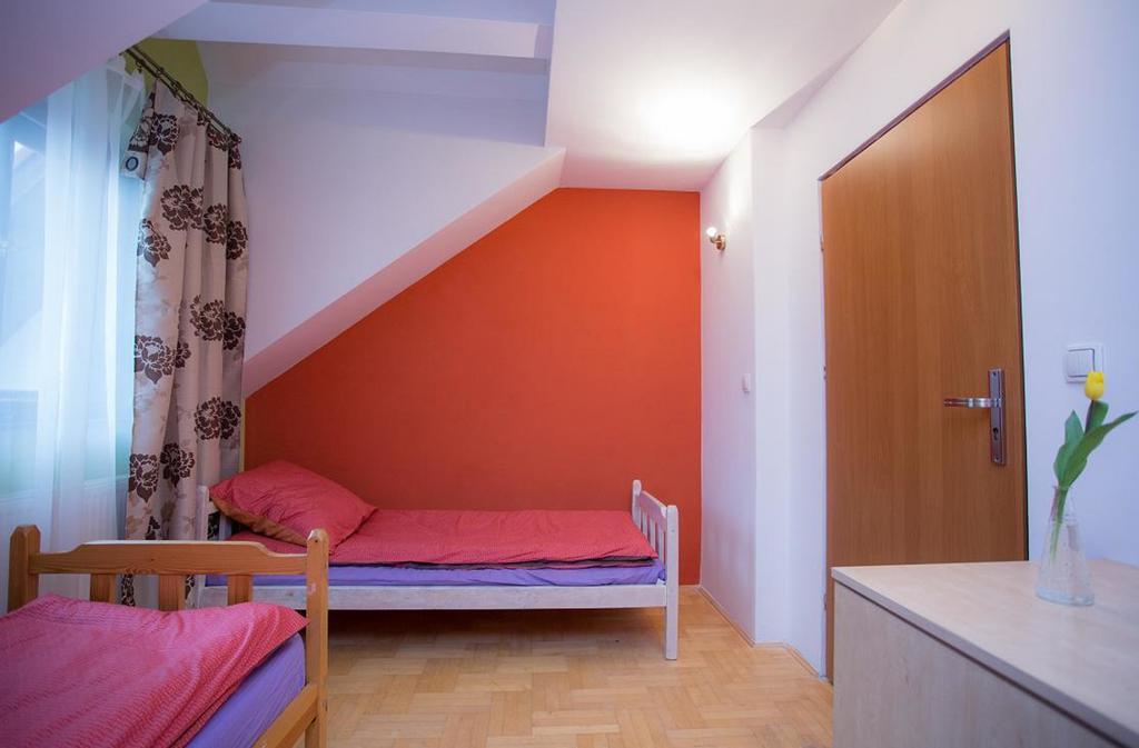 Hostel Florencja Wieliczka Room photo